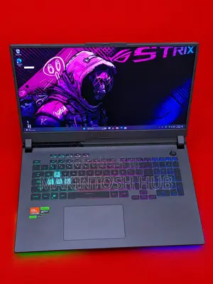 Laptop Asus ROG Strix G17 16GB AMD Ryzen 9 SSD 1T