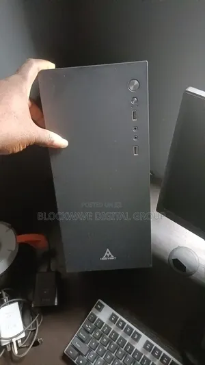 Desktop Computer Gigabyte 16GB Intel Core i5 SSD 500GB