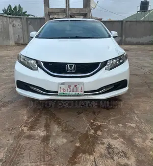 Honda Civic Sedan LX 2013 White