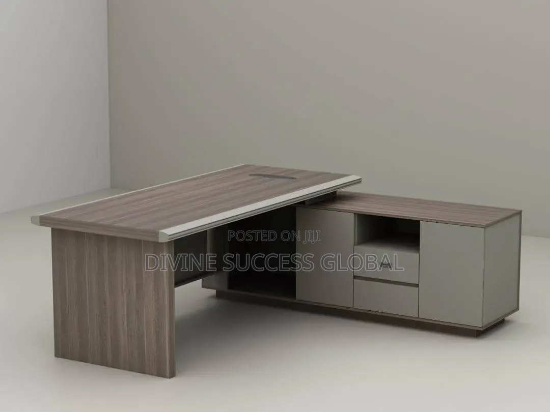 High Quality Imported Office Luxury Executive Table