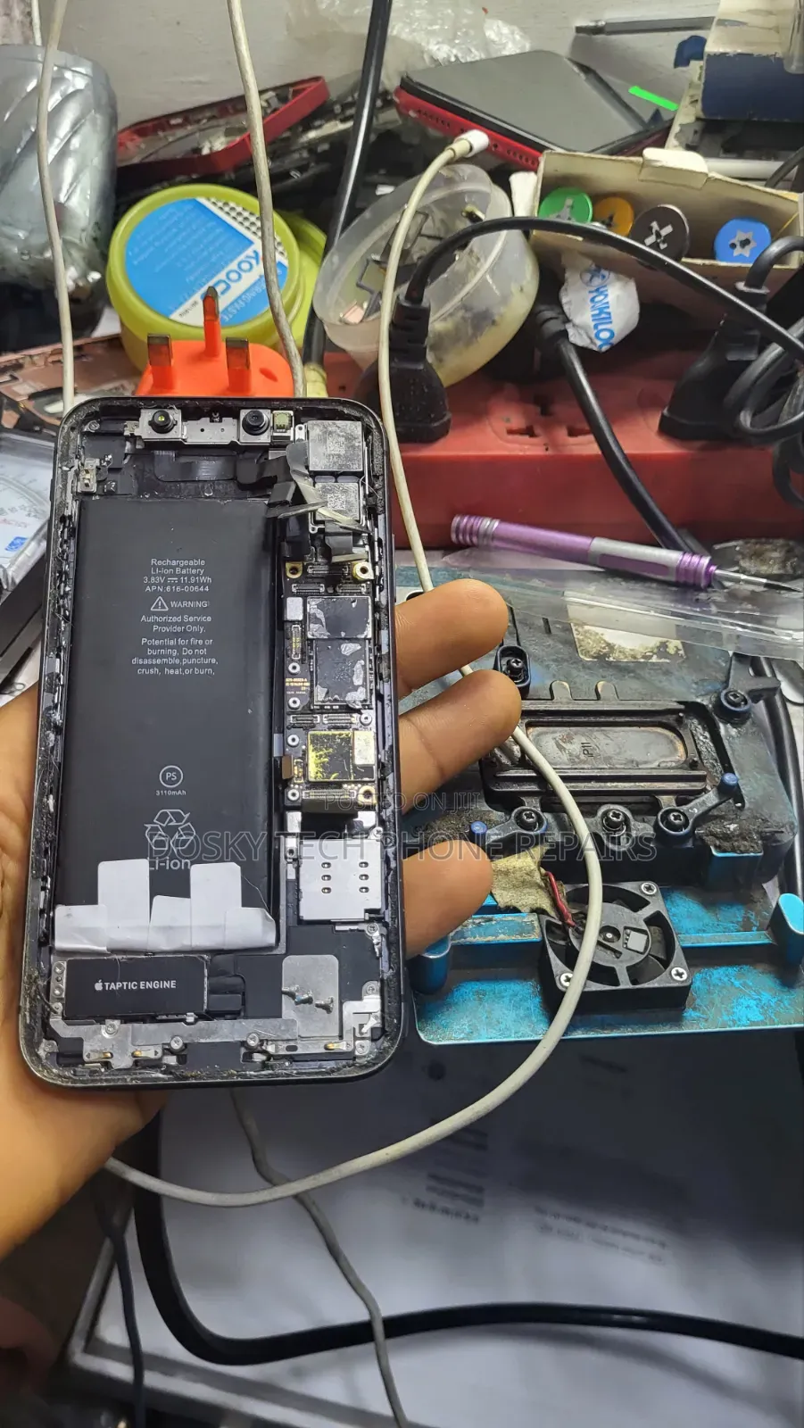 Dosky Tech iPhone Repair.
