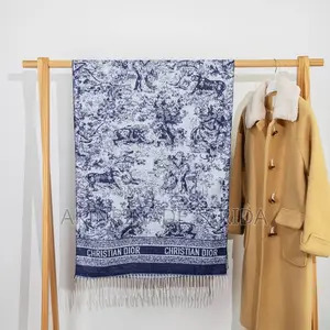 Thick Shawl