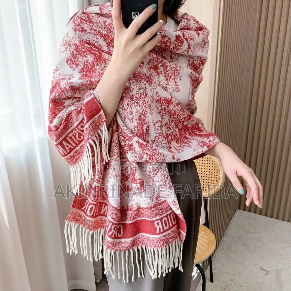 Thick Shawl