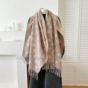 Thick Shawl