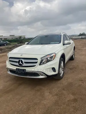 Mercedes-Benz C-Class 2015 White