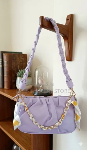 Quality/Trending Crossbody Lilac Handbag