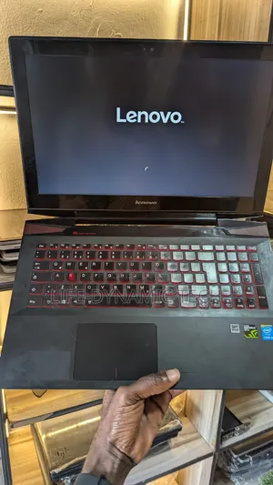 Laptop Lenovo Y50 8GB Intel Core i5 HDD 1T