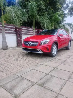 Mercedes-Benz GLA-Class 2017 Red