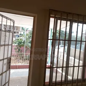 5bdrm Duplex in Enugu for rent