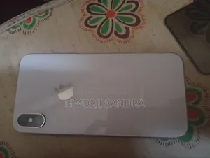 Apple iPhone X 64 GB White