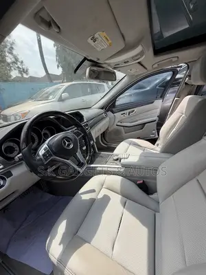 Mercedes-Benz E350 2015 Silver