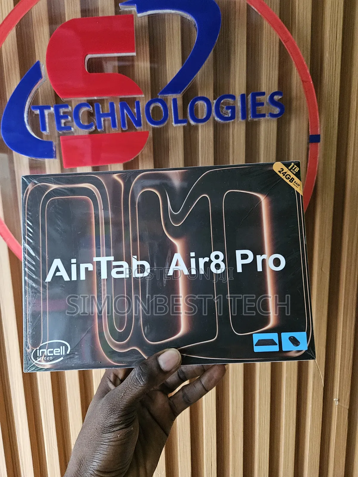 New AirTab Air8 Pro 1 TB Black