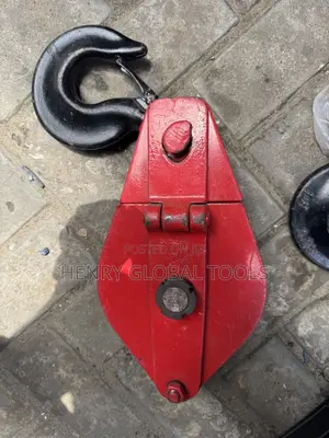 3.2ton Heavy-Duty Lifting/Snatch Block With a Swivel Safety Hook,
