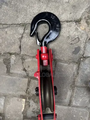 2ton Heavy-Duty Lifting/Snatch Block With a Swivel Safety Hook,