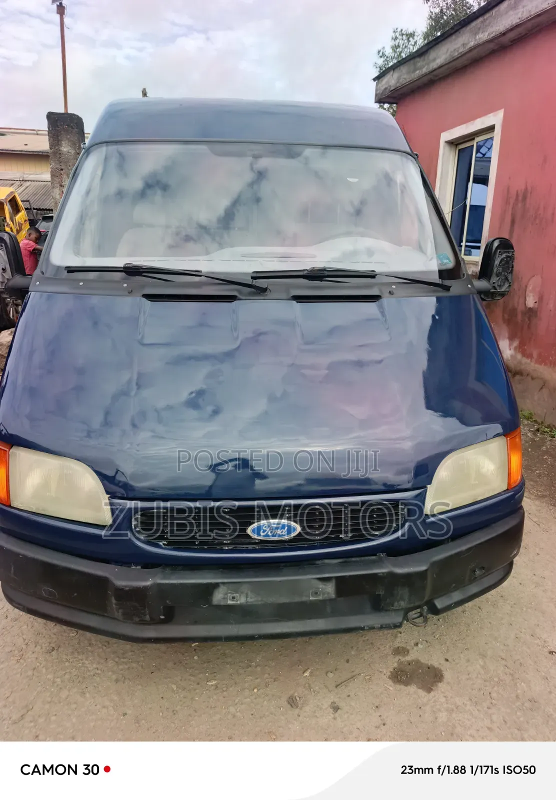 Ford Transit 2000 Blue