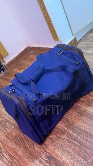 Traveling Bag