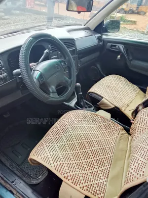 Volkswagen Golf 2003 Green
