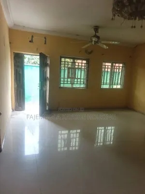 Mini Flat in Akingbade, Alakia for rent