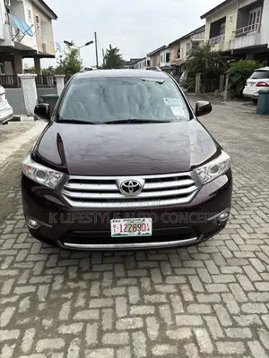Toyota Highlander 2011 Burgundy