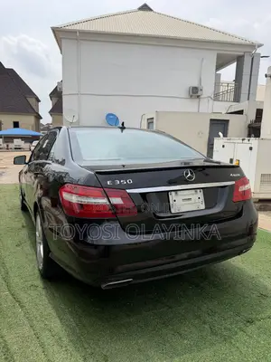 Mercedes-Benz E350 2013 Black