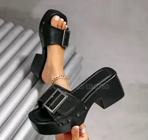 Lady's Comfy Feet Wear