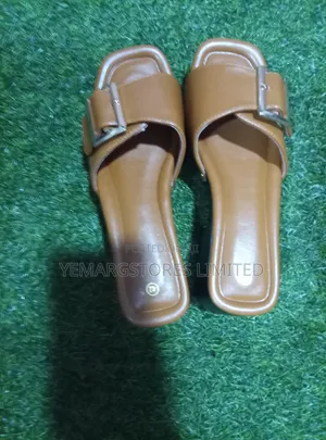 Lady's Comfy Feet Wear