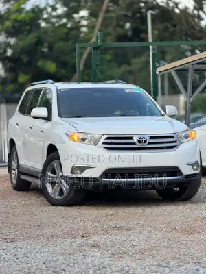 Toyota Highlander 2013 White