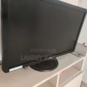 Desktop Computer Dell Wyse 5000 8GB Intel Core i5 HDD+SSD 512GB