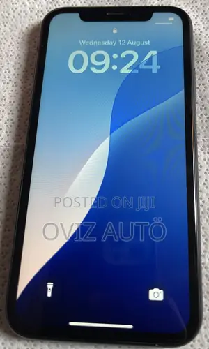 Apple iPhone XR 64 GB Black