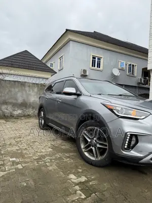 Hyundai Santa Fe Limited AWD 2017 Silver