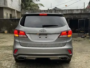 Hyundai Santa Fe Limited AWD 2017 Silver