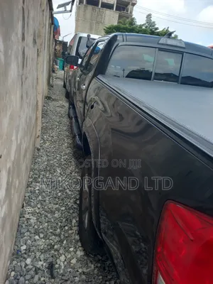 Toyota Tacoma 2017 Black