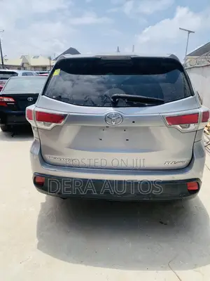 Toyota Highlander 2014 Silver