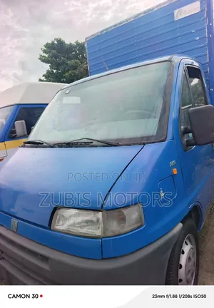 Fiat Ducato 2000 Blue
