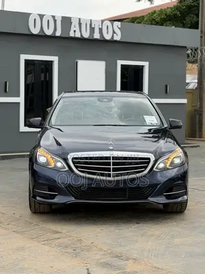 Mercedes-Benz E350 2014 Blue