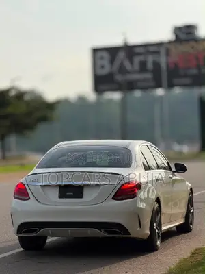 Mercedes-Benz C400 2017 White