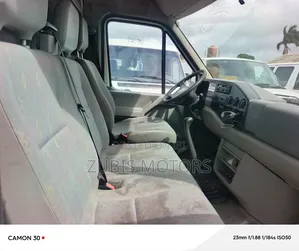 Volkswagen LT 2000 White