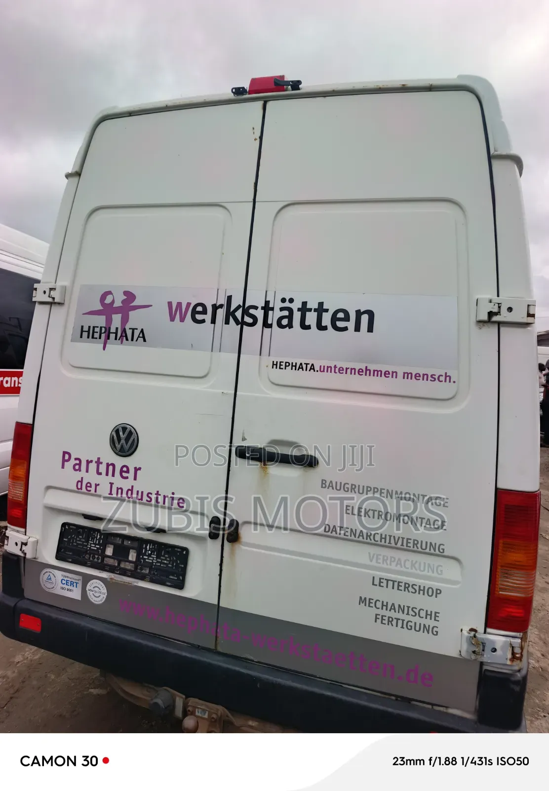 Volkswagen LT 2000 White