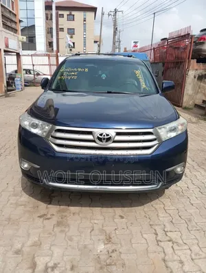 Toyota Highlander Limited 2012 Blue