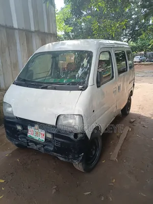 Suzuki Every 2022 White