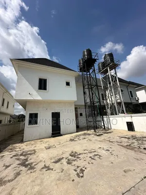 4bdrm Duplex in Gwarinpa for sale