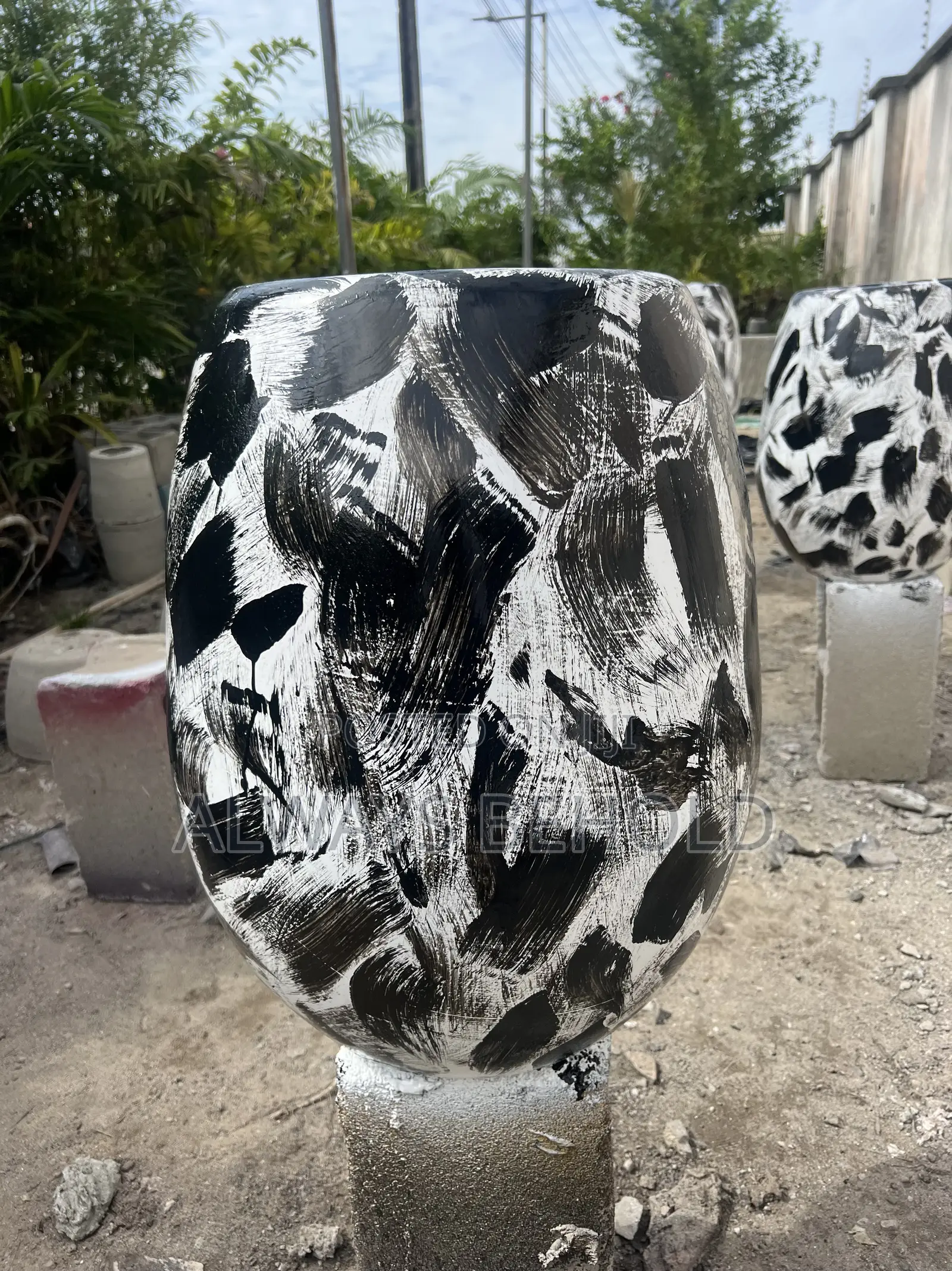 Premium Design Egg Shape