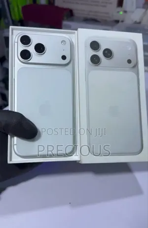 Apple iPhone 17 Pro Max 256 GB Silver