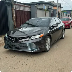 Toyota Camry 2018 Black