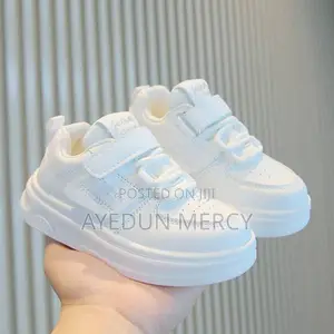 Unisex Sneakers
