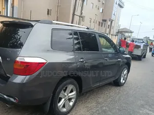 Toyota Highlander 2011 Gray