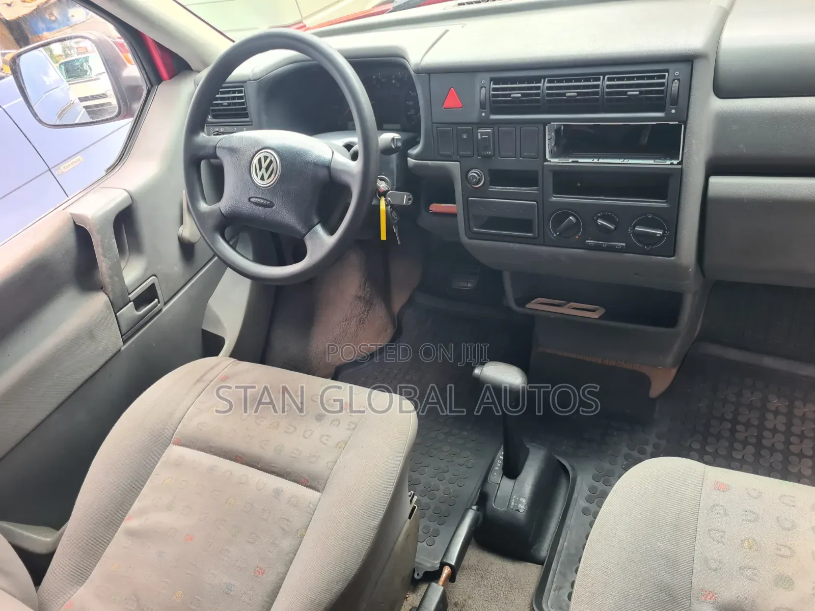 Volkswagen Transporter 2005 Red