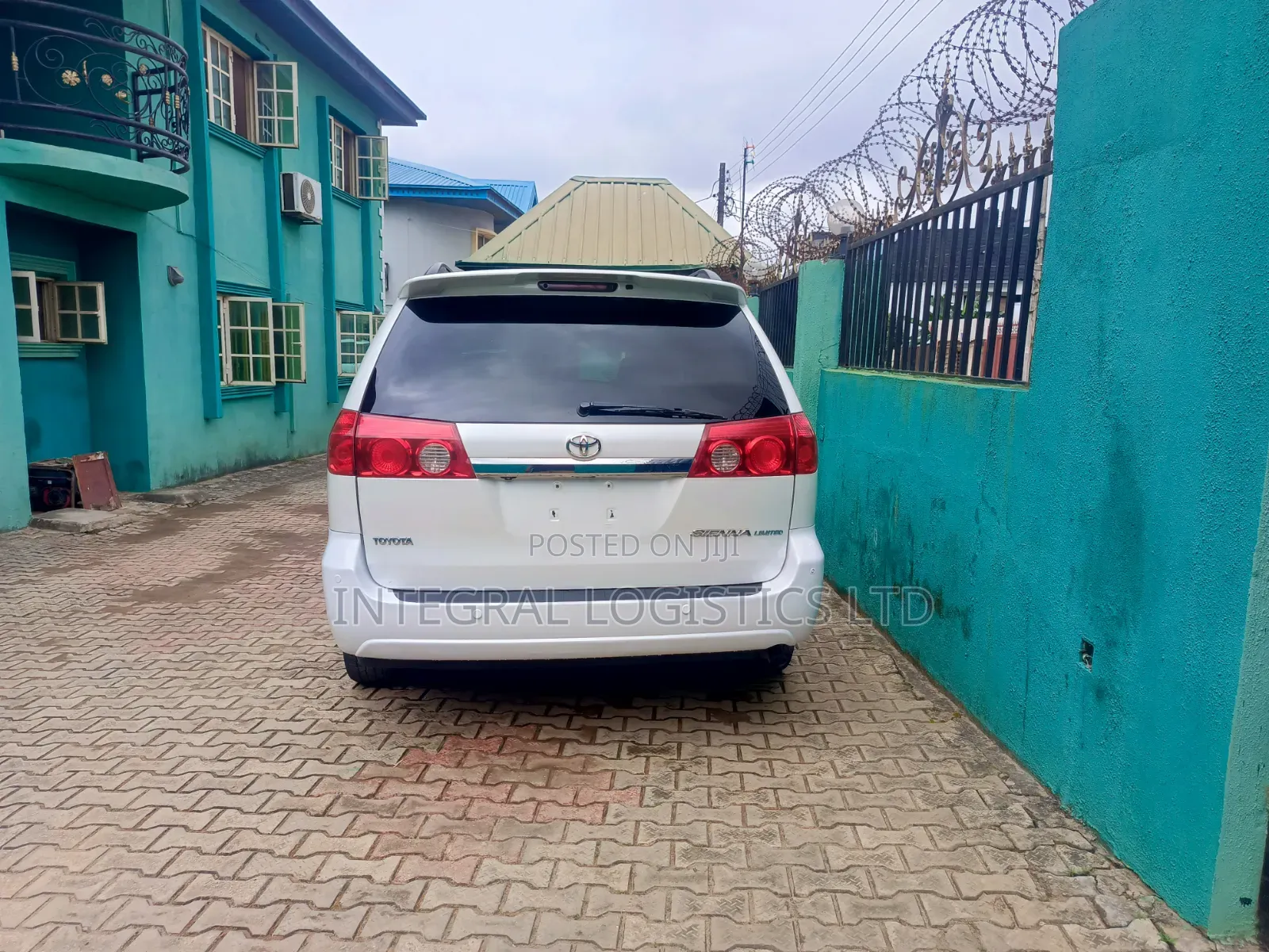 Toyota Sienna 2007 White