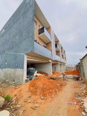 4bdrm Duplex in Magodo Gra Phase 1 for sale