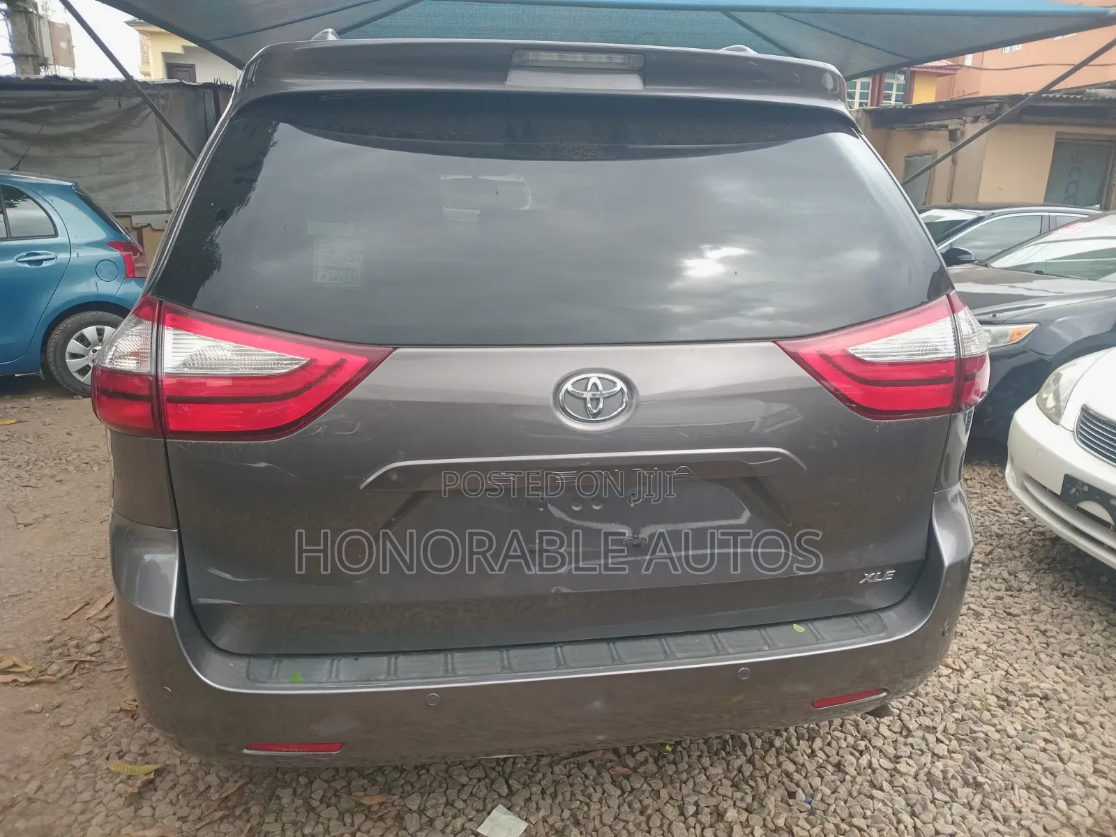 Toyota Sienna 2016 Gray